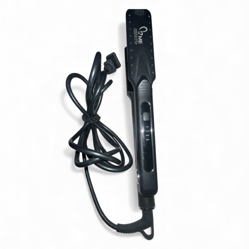 ME Makeover Essentials Black Hair Straightener